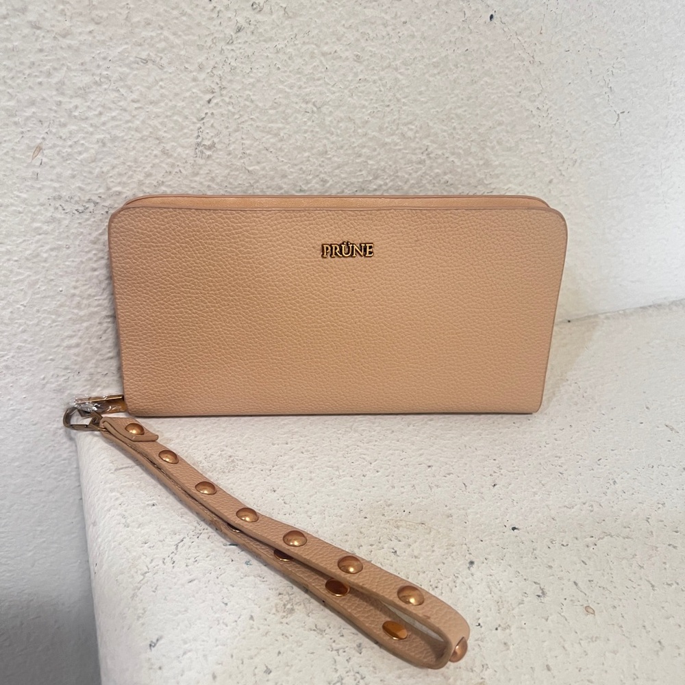 Prune‎ Women’s leather Tan Beige Wallet Purse